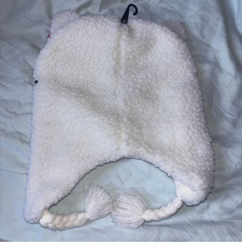 Sanrio Hello Kitty Red and white Bow Beanie Hat Cap Girls Teen Sherpa
